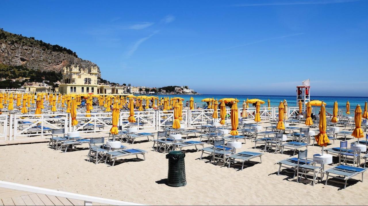 Casa Viola Elegante E Sul Mare Di Mondello Appartement Palermo Buitenkant foto